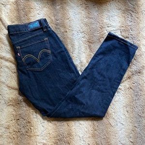 Levi’s 524 Skinny Jean size (7)/28